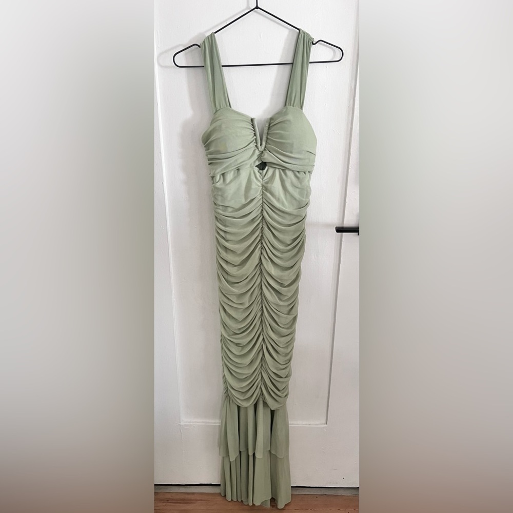 Elegant Green Maxi Dress
